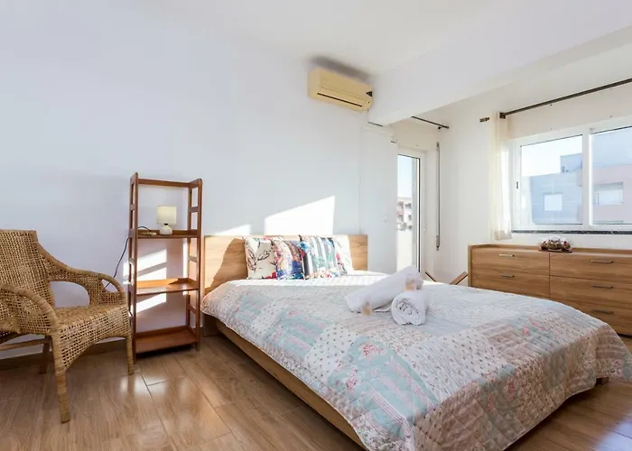 Lägenhet Edificio Rocha Vau *